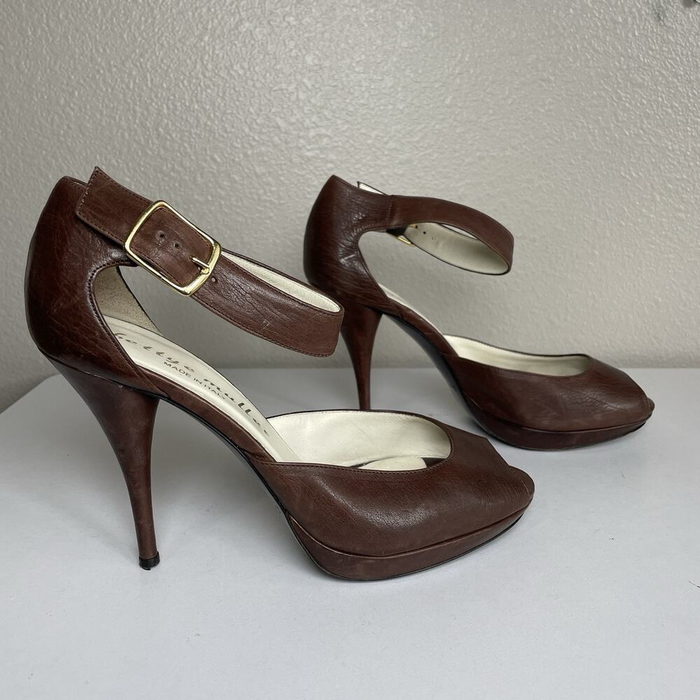 Bettye Muller Brown Leather Peep Toe 4” Heel Shoes Size 38 7.5-8